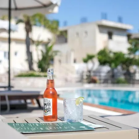 아파트호텔 Vickys 3*