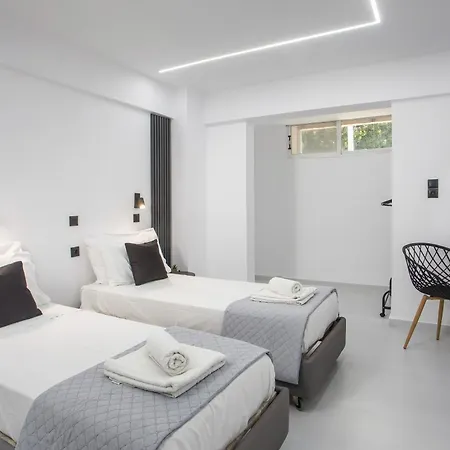 아파트호텔 Vickys 팔리라키