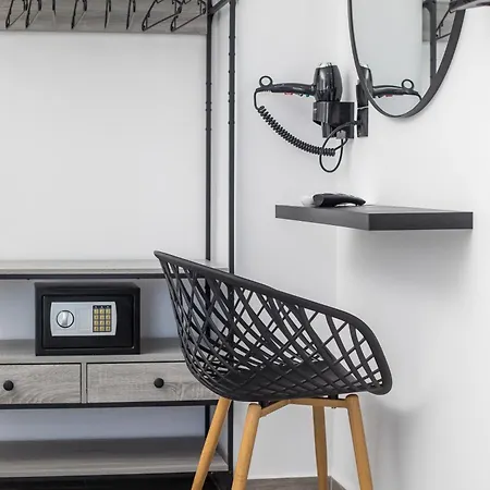 아파트호텔 Vickys 3*