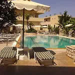 Vickys - Faliraki