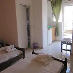 Vickys - 3*