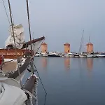 Vickys - Aparthotel 3*