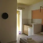 Aparthotel Vickys Rooms - Faliraki 3*