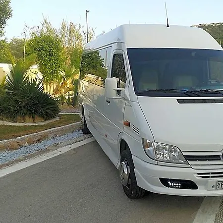 Apart Otel Vickys Faliraki