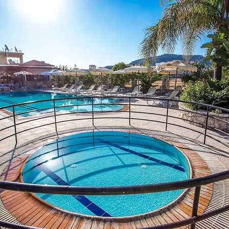 Vickys Faliraki Aparthotel