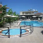 Vickys -