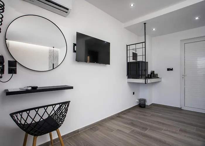 Vickys 3* فاليراكي